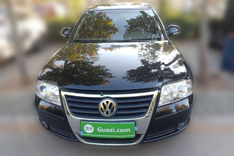 Used Volkswagen Passat 2007 2.0L Manual Standard Edition Front