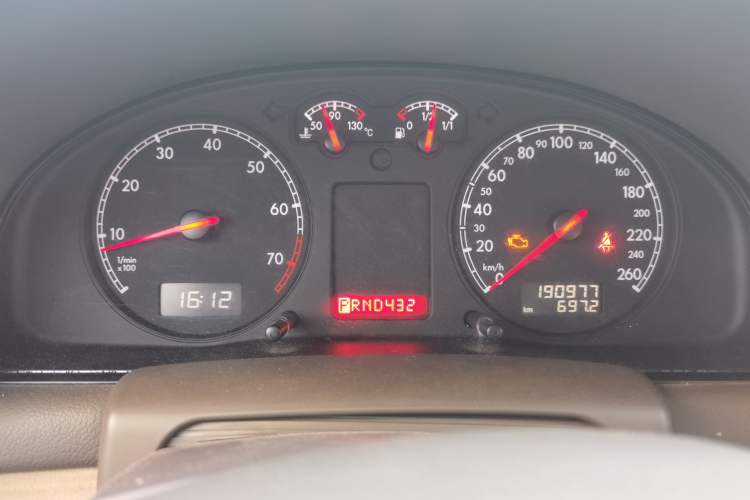 Used Volkswagen Passat 2007 1.8T Automatic Luxury Model Instrument Cluster
