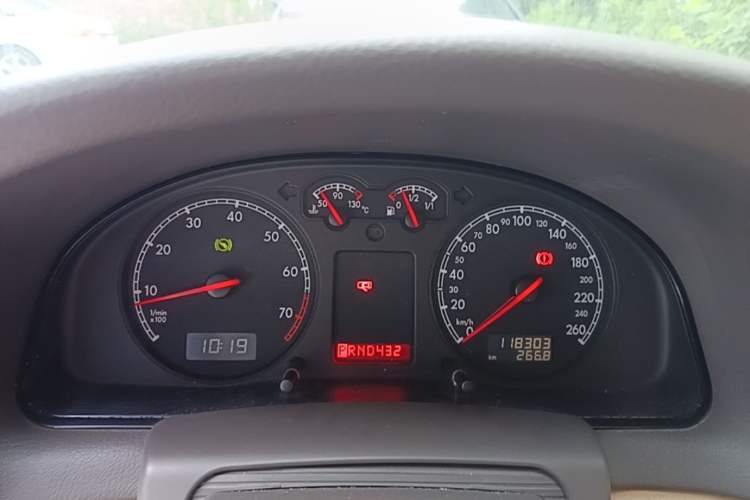 Used Volkswagen Passat 2007 1.8T Automatic Luxury Model Instrument Cluster