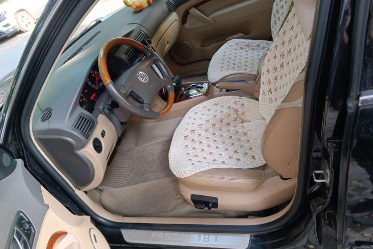 Used Volkswagen Passat 2007 1.8T Automatic Luxury Model Left Front Seat