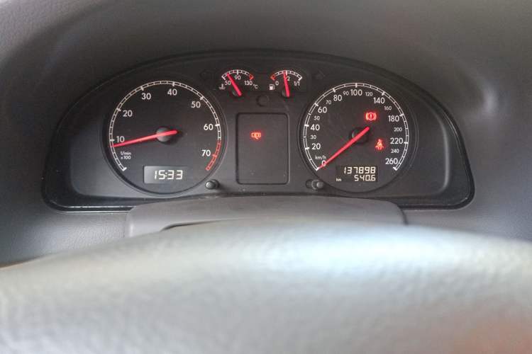 Used Volkswagen Passat 2007 2.0L Manual Standard Edition Odometer Close Up