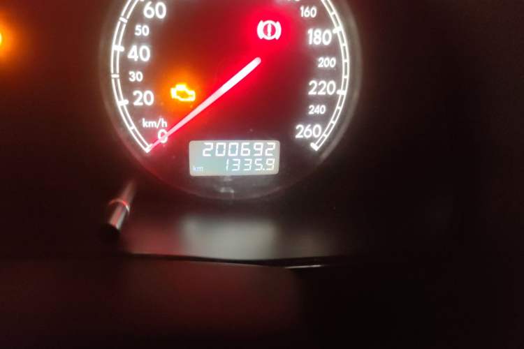 Used Volkswagen Passat 2007 2.0L Manual Standard Edition Odometer Close Up