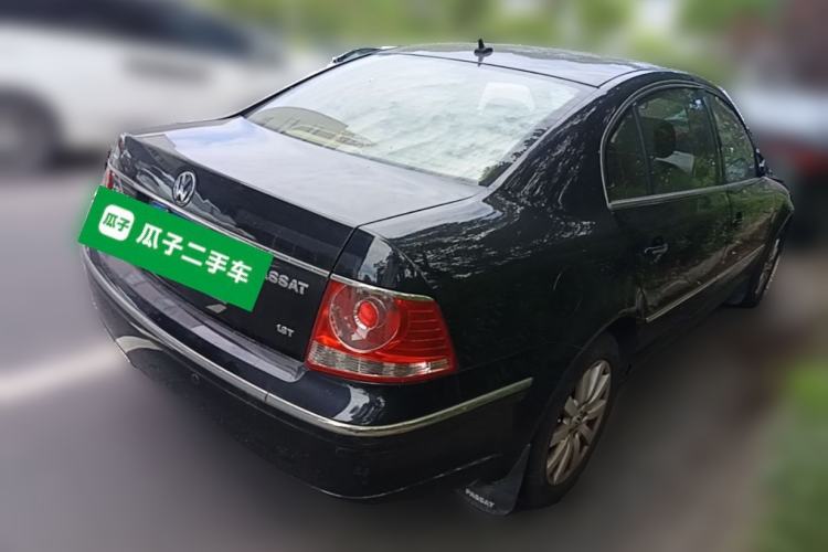 Used Volkswagen Passat 2007 1.8T Automatic Luxury Model Rear Right 45 Deg