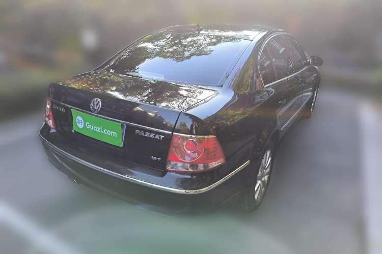 Used Volkswagen Passat 2007 1.8T Automatic Luxury Model Rear Right 45 Deg