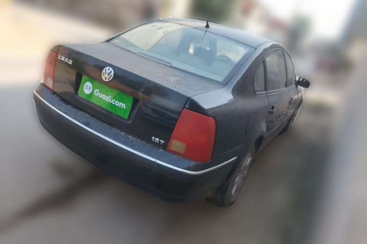 Used Volkswagen Passat 2007 1.8T Manual Comfort Model Rear Right 45 Deg