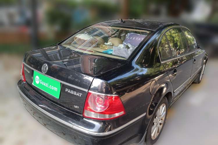 Used Volkswagen Passat 2007 1.8T Automatic Luxury Model Rear Right 45 Deg