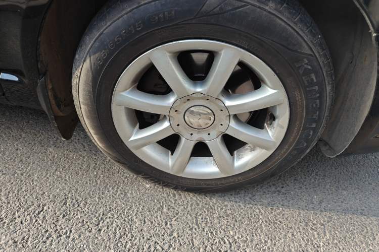 Used Volkswagen Passat 2007 1.8T Manual Standard Model Right Front Wheel Hub