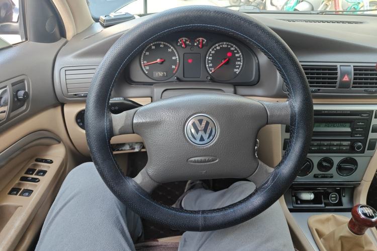 Used Volkswagen Passat 2007 1.8T Manual Standard Model Steering Wheel