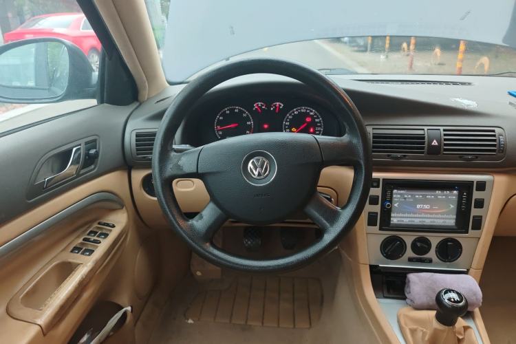 Used Volkswagen Passat 2007 2.0L Manual Standard Edition Steering Wheel