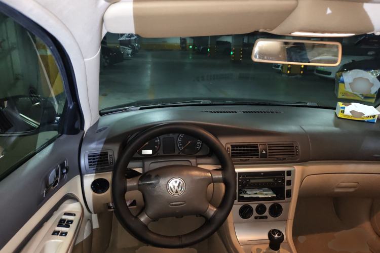 Used Volkswagen Passat 2007 2.0L Manual Standard Edition