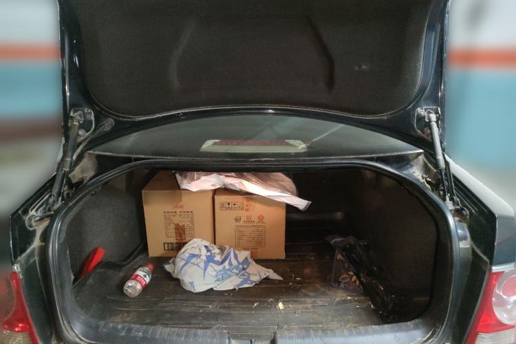 Used Volkswagen Passat 2007 2.0L Manual Standard Edition Trunk