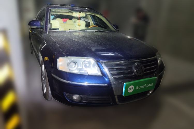 Used Volkswagen Passat 2007 1.8T Automatic VIP Model Front Right 45 Deg