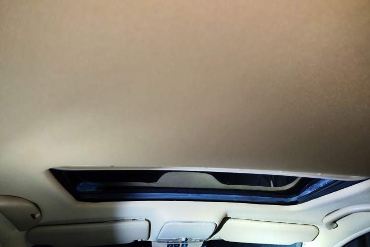 Used Volkswagen Passat 2007 1.8T Automatic VIP Model Headliner