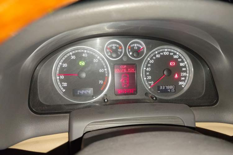 Used Volkswagen Passat 2007 1.8T Automatic VIP Model Instrument Cluster