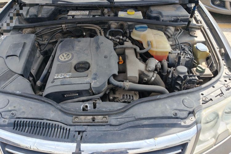 Used Volkswagen Passat 2007 1.8T Automatic Luxury Model Engine Bay