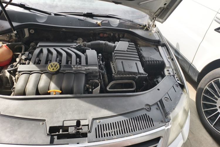 Used Volkswagen Passat 2008 R36 Estate Engine Bay Left