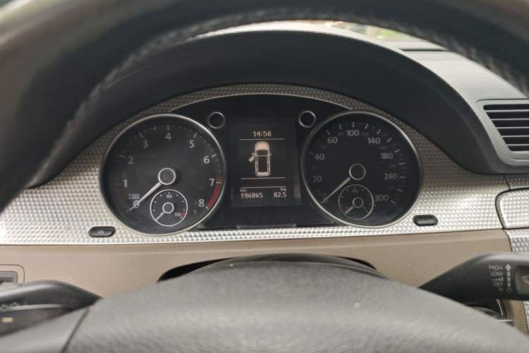 Used Volkswagen Passat 2008 R36 Estate Instrument Cluster