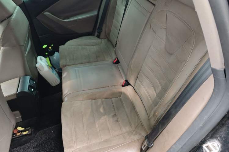 Used Volkswagen Passat 2008 R36 Estate Left Rear Seat