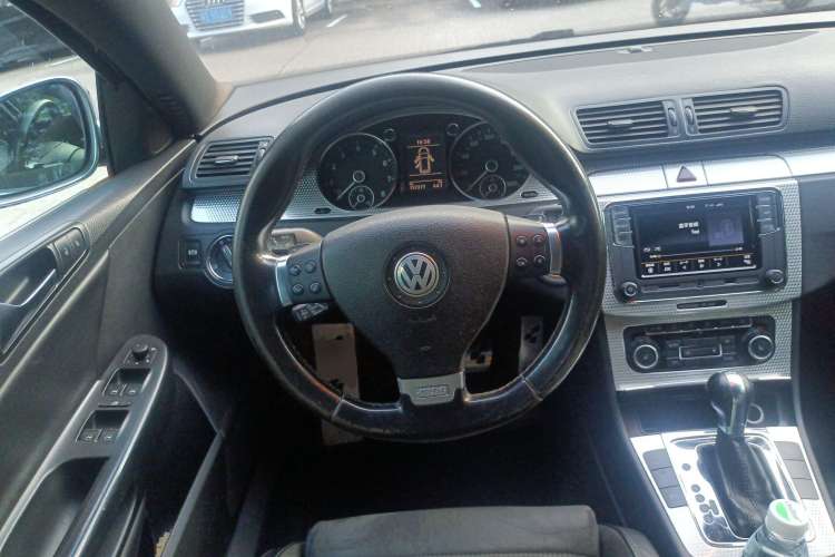 Used Volkswagen Passat 2008 R36 Estate Steering Wheel