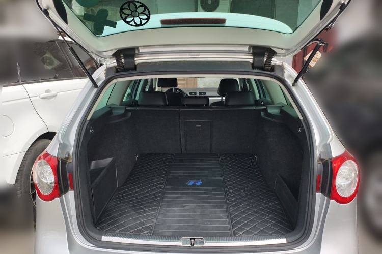 Used Volkswagen Passat 2008 R36 Estate Trunk