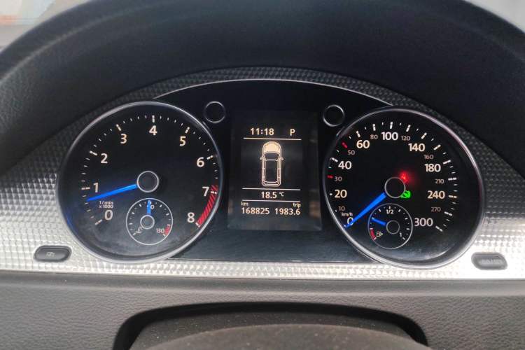 Used Volkswagen Passat 2008 R36 Estate Instrument Cluster