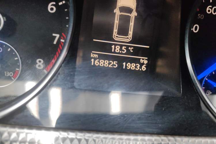 Used Volkswagen Passat 2008 R36 Estate Odometer Close Up