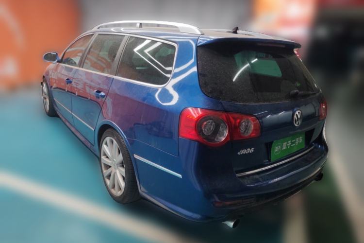 Used Volkswagen Passat 2008 R36 Estate Rear Left 45 Deg