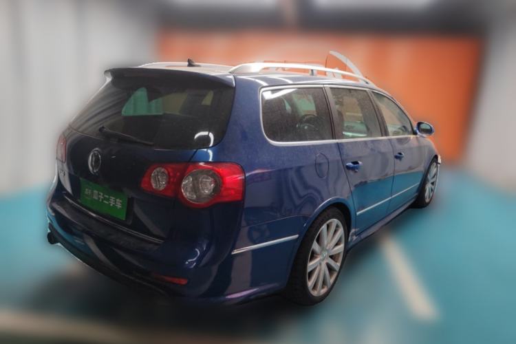Used Volkswagen Passat 2008 R36 Estate Rear Right 45 Deg