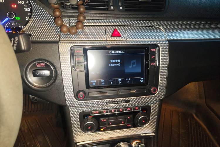Used Volkswagen Passat 2008 R36 Estate Audio And AC Panel