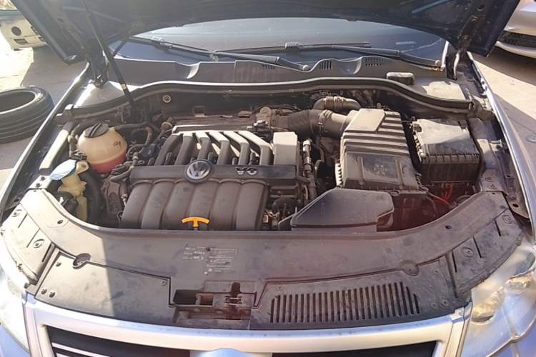 Used Volkswagen Passat 2008 R36 3.6 I FSI Engine Bay