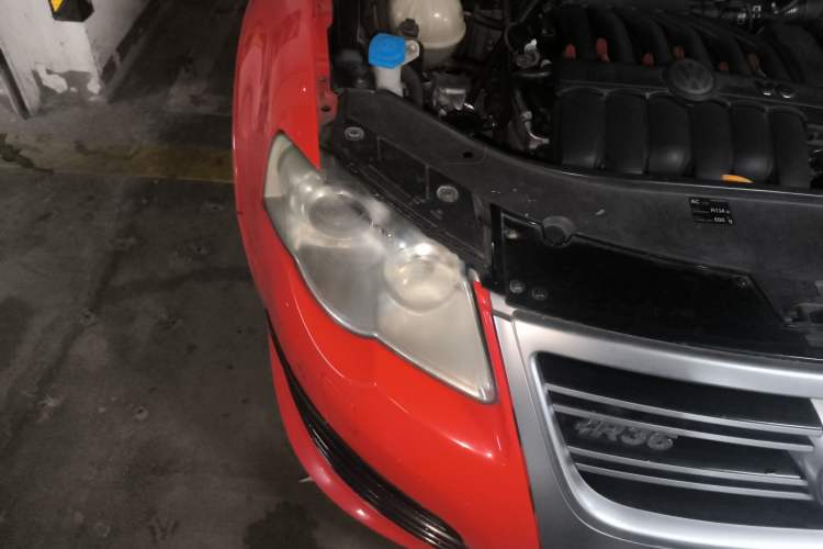 Used Volkswagen Passat 2008 R36 Estate Right Front Headlight