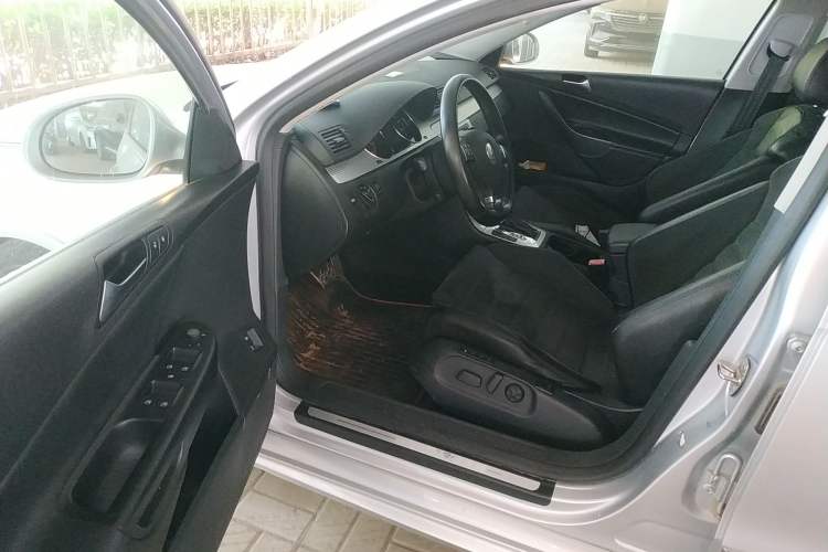 Used Volkswagen Passat 2008 R36 Estate Driver Seat