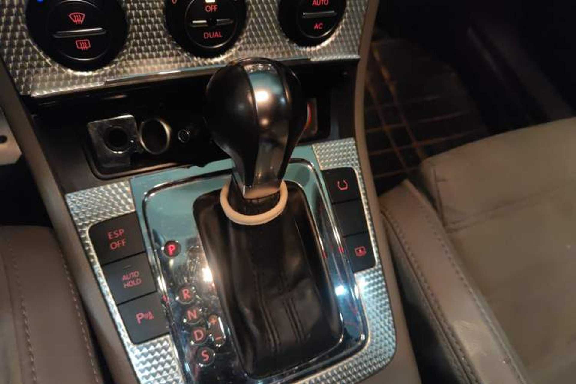 Used Volkswagen Passat 2008 R36 3.6 I FSI Gear Lever