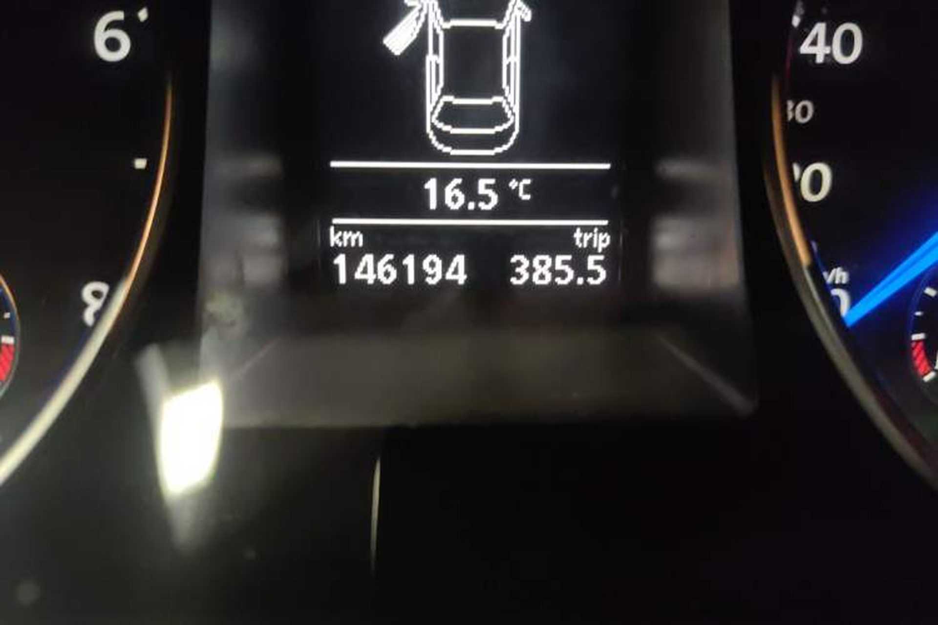 Used Volkswagen Passat 2008 R36 3.6 I FSI Odometer Close Up