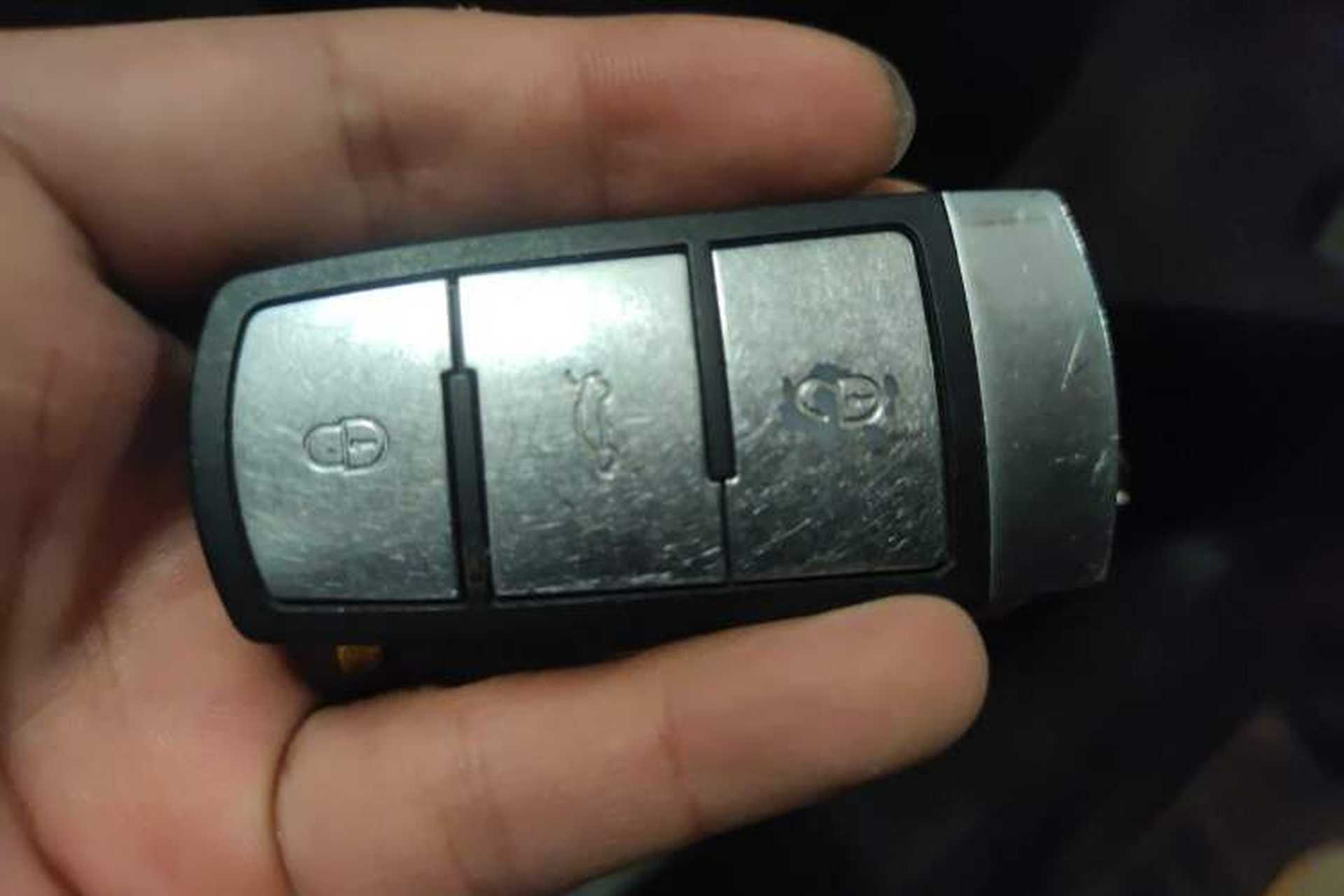 Used Volkswagen Passat 2008 R36 3.6 I FSI Vehicle Key