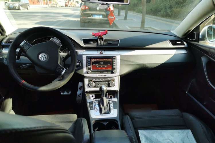 Used Volkswagen Passat 2008 R36 Estate Center Console