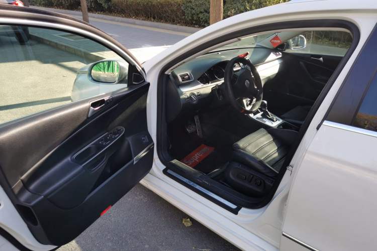 Used Volkswagen Passat 2008 R36 Estate Driver Seat