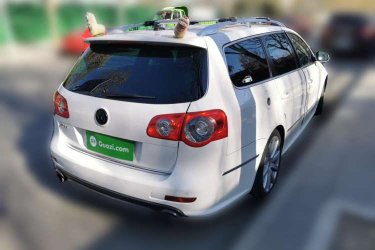Used Volkswagen Passat 2008 R36 Estate Rear Right 45 Deg