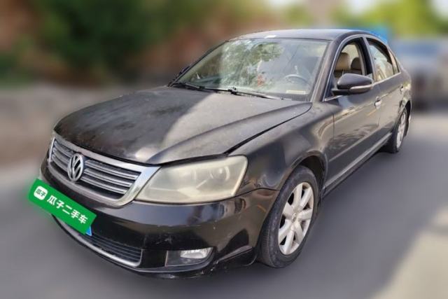 Used Volkswagen Passat 2009 2.0L MFI Manual Luxury Edition