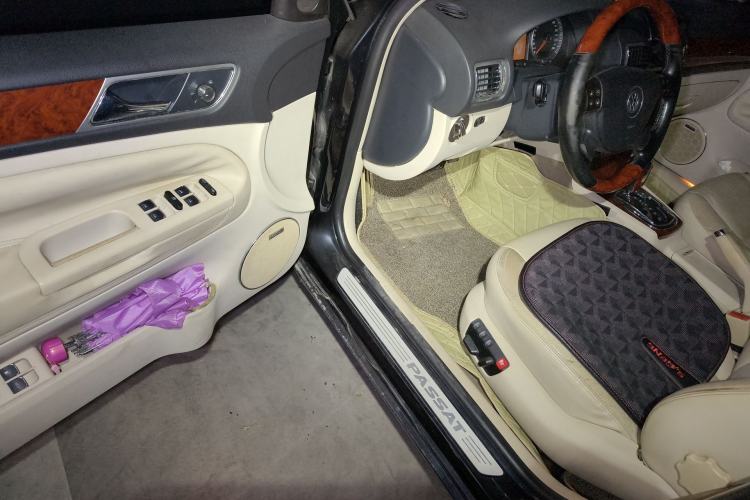 Used Volkswagen Passat 2009 1.8T Automatic Zunjie Model Driver Seat