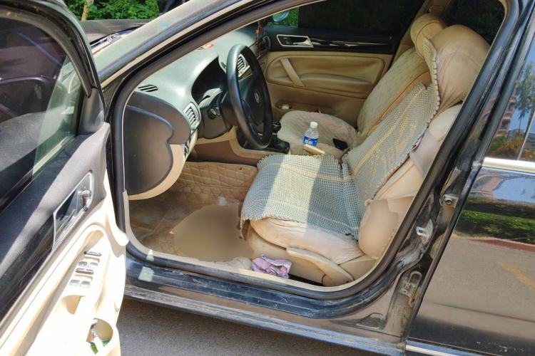 Used Volkswagen Passat 2009 1.8T Manual Luxury Model Driver Seat