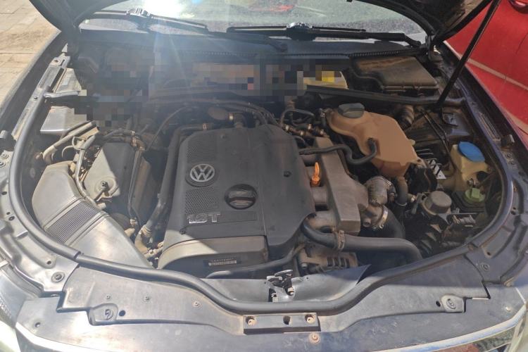 Used Volkswagen Passat 2009 1.8T Automatic Prestige Model Engine Bay