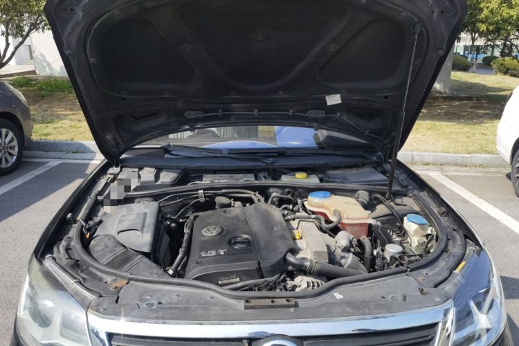 Used Volkswagen Passat 2009 1.8T Automatic Zunjie Model Engine Bay