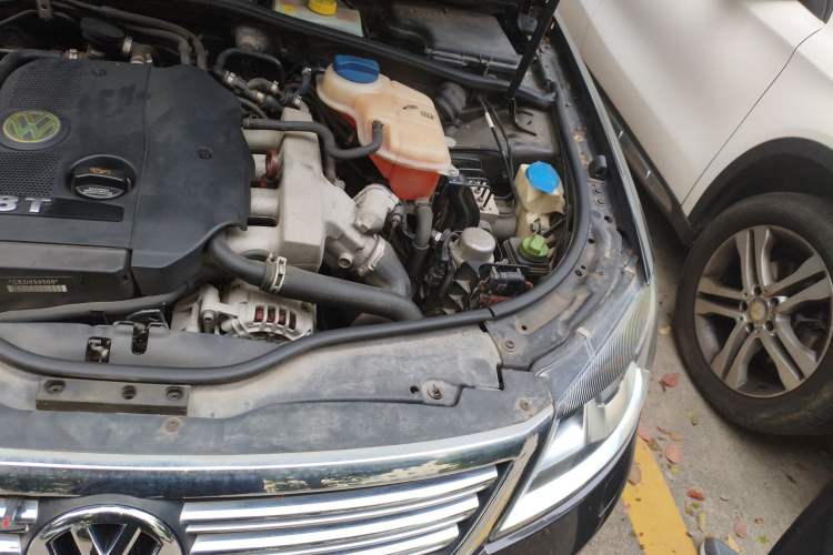 Used Volkswagen Passat 2009 1.8T Automatic Zunjie Model Engine Bay Left