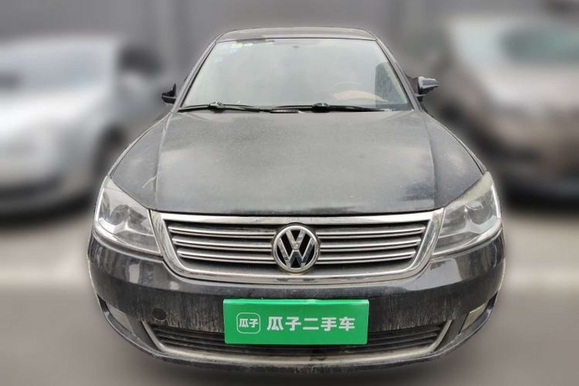 Used Volkswagen Passat 2009 2.0L MFI Manual Luxury Edition Front