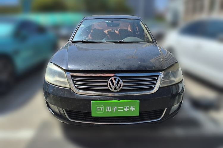 Used Volkswagen Passat 2009 2.0L MFI Manual Luxury Edition Front
