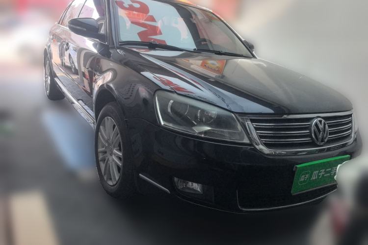 Used Volkswagen Passat 2009 1.8T Manual Luxury Edition Front Right 45 Deg