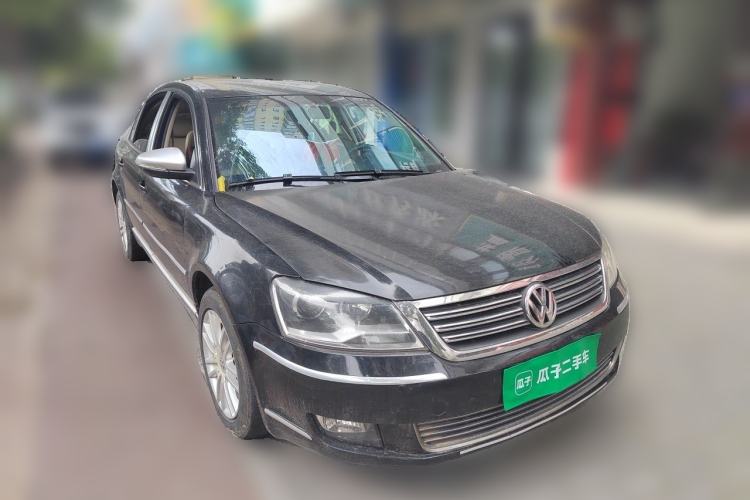 Used Volkswagen Passat 2009 1.8T Automatic Luxury Edition Front Right 45 Deg