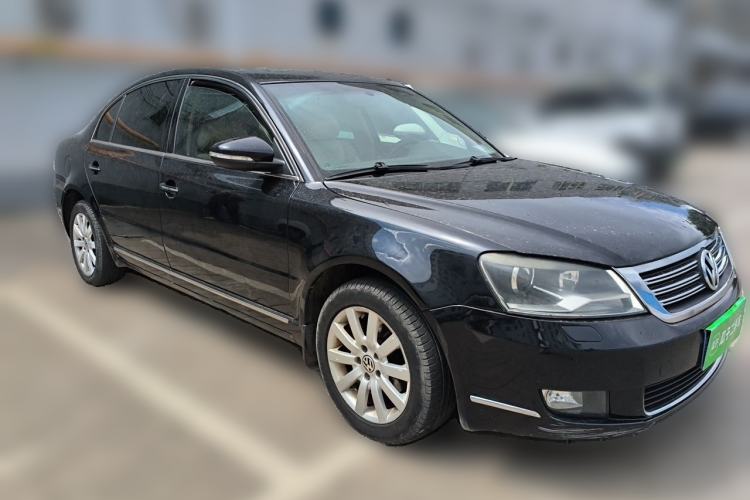 Used Volkswagen Passat 2009 1.8T Automatic Zunjie Model Front Right 45 Deg