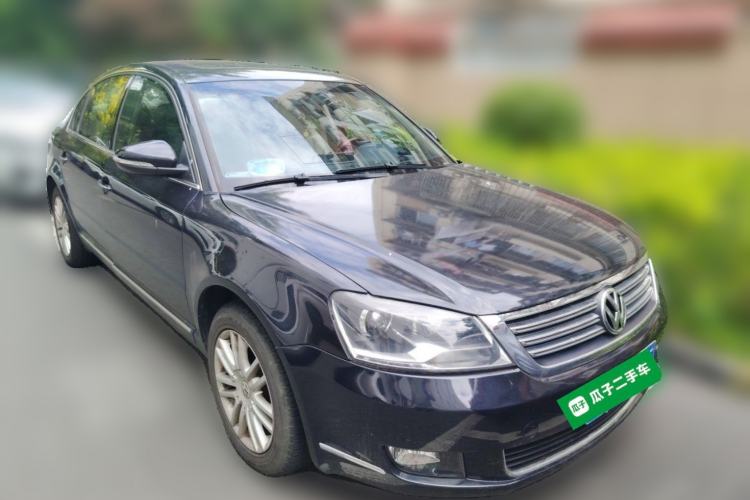 Used Volkswagen Passat 2009 1.8T Automatic Luxury Edition Front Right 45 Deg